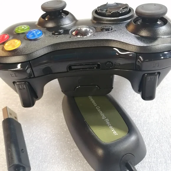 Wireless Controller Gaming - Picture 2 of 3